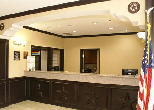Comfort & Texas Hill Country Hotel 3*