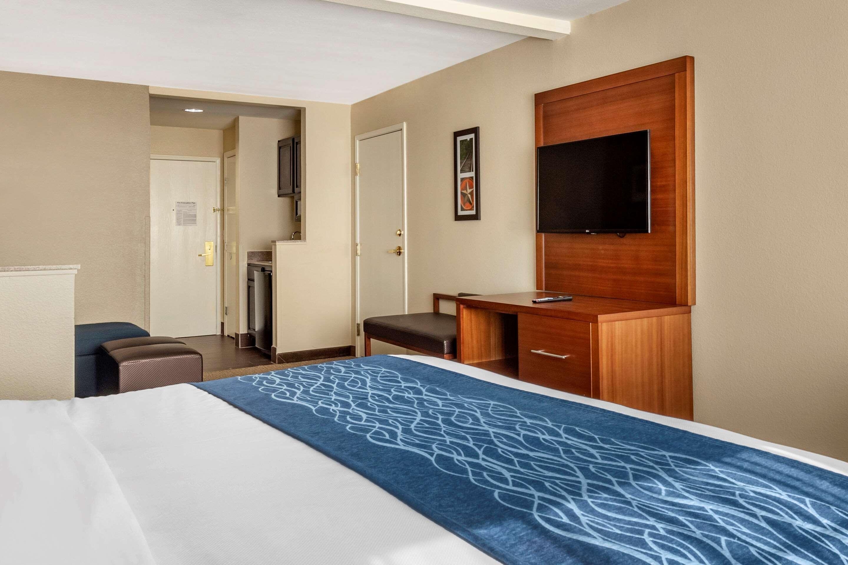 Hotel Comfort & Texas Hill Country