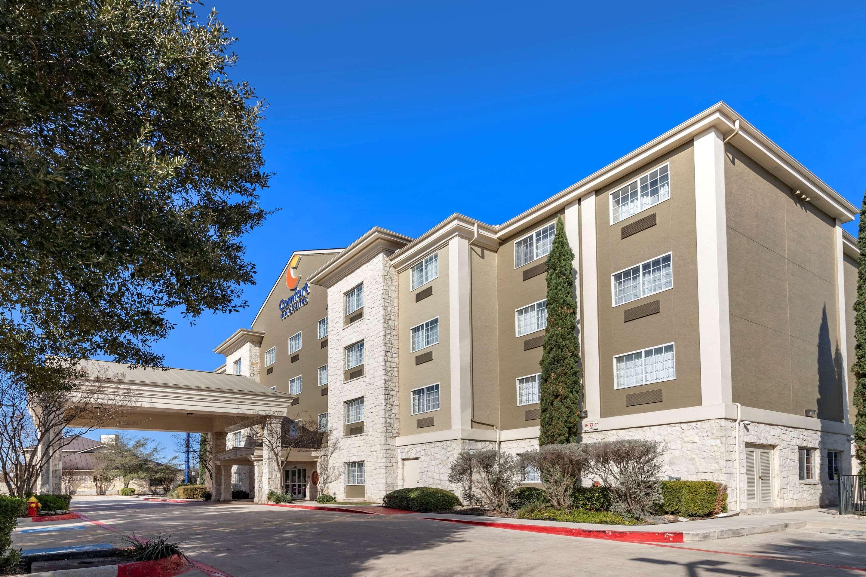 Hotel Comfort & Texas Hill Country Boerne
