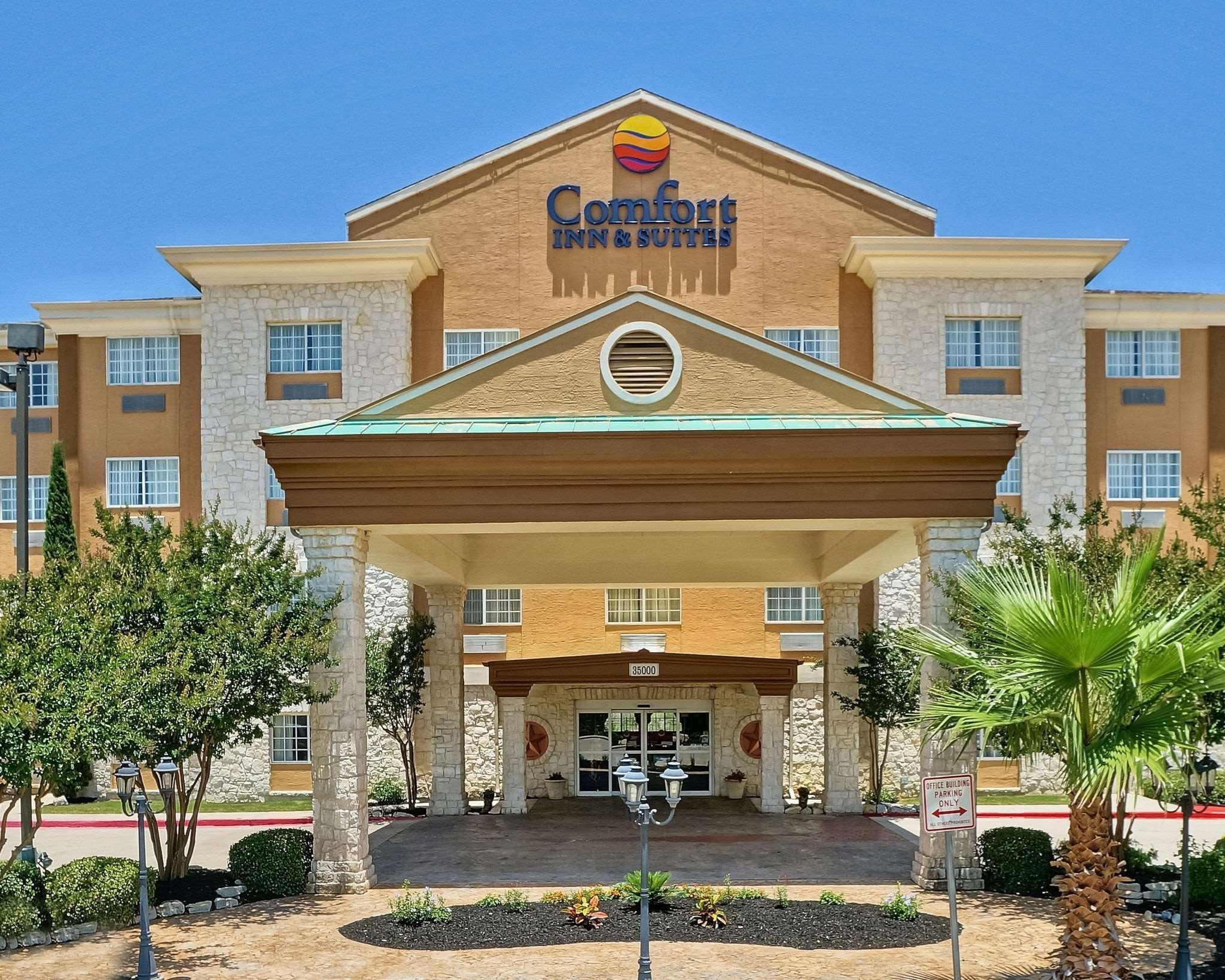 Comfort & Texas Hill Country 3*