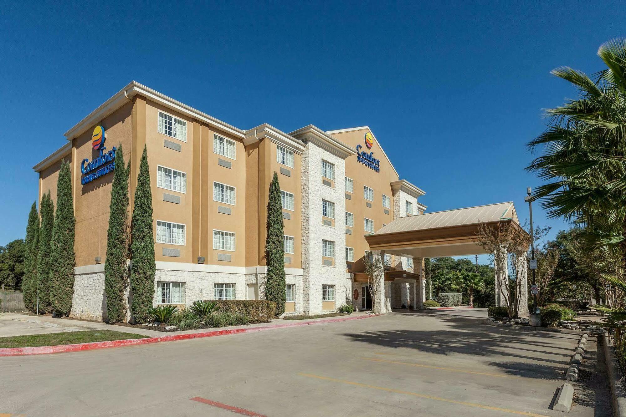 Comfort & Texas Hill Country Hotel Boerne